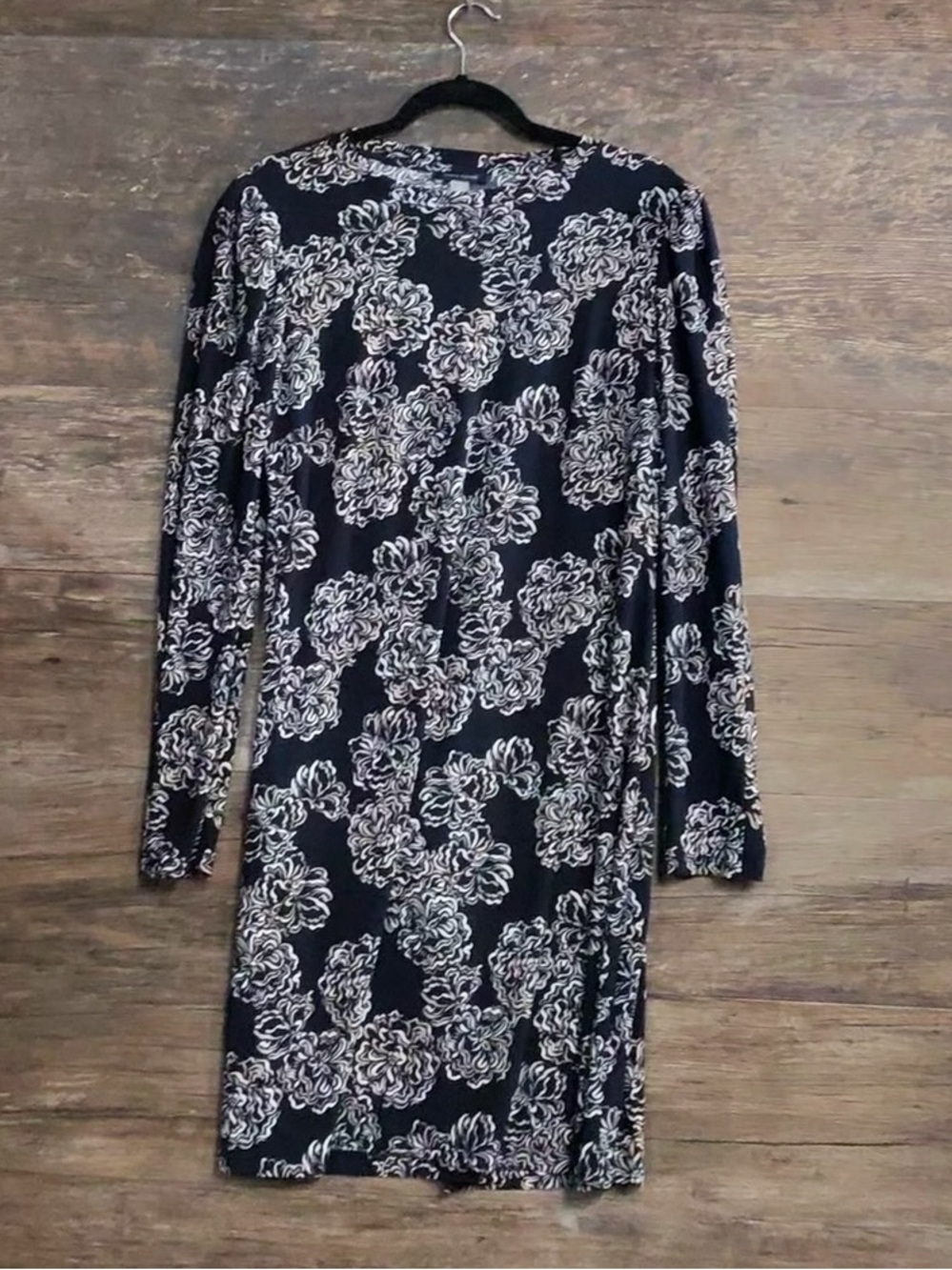 Tommy Hilfiger Navy and White Floral Long Sleeve Shift Dress